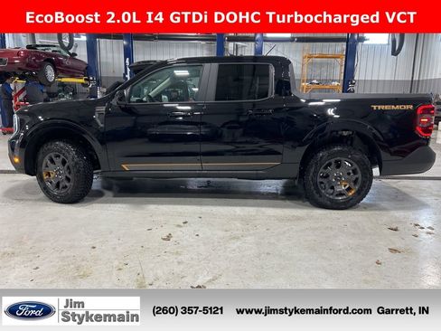 New 2025 Ford Maverick Tremor image 3