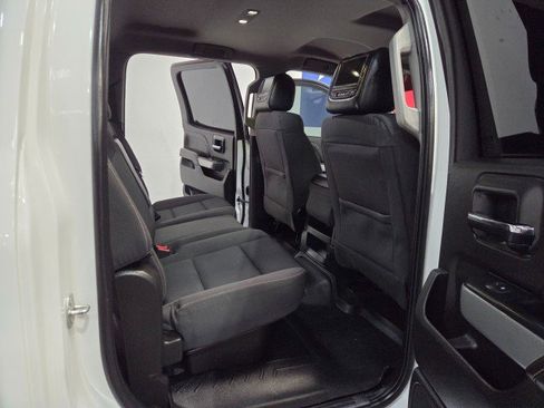 Used 2016 Chevrolet Silverado 2500 LT w/ LT Convenience Package image 9