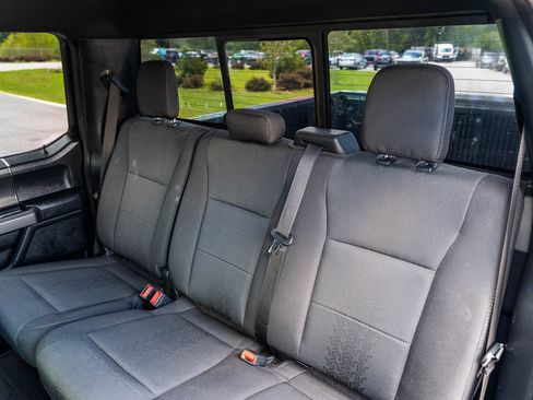 Used 2020 Ford F150 XLT w/ Equipment Group 302A Luxury AWD/4WD image 18