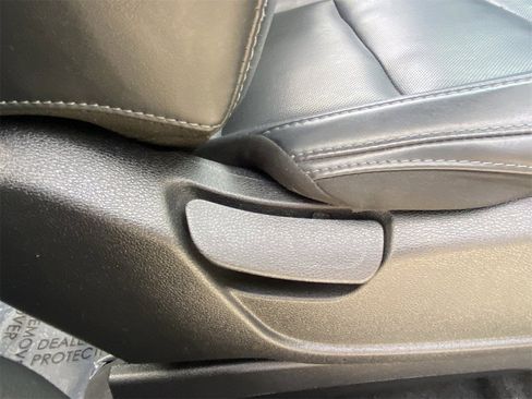 Used 2020 Kia Telluride S w/ S 8 Passenger Seating Package image 11