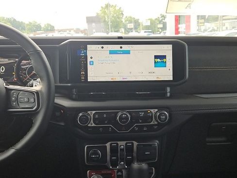 New 2025 Jeep Wrangler Unlimited Rubicon 392 image 30