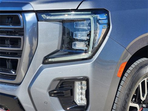 Used 2022 GMC Yukon AT4 image 8