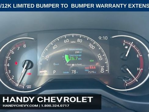 Used 2025 Toyota RAV4 XLE AWD/4WD image 17
