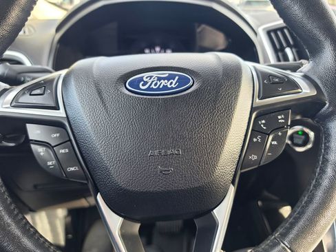 Used 2022 Ford Edge Titanium AWD/4WD image 20