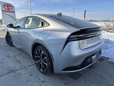 New 2026 Toyota Prius Plug-In Hybrid w/ Limited Premium Package image 7