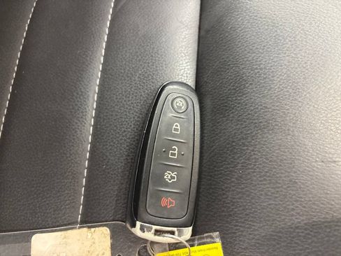 Used 2016 Ford Escape Titanium AWD/4WD image 28