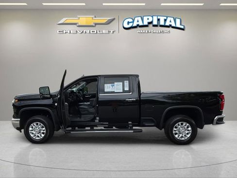 Used 2024 Chevrolet Silverado 2500 LTZ w/ LTZ Premium Package image 19