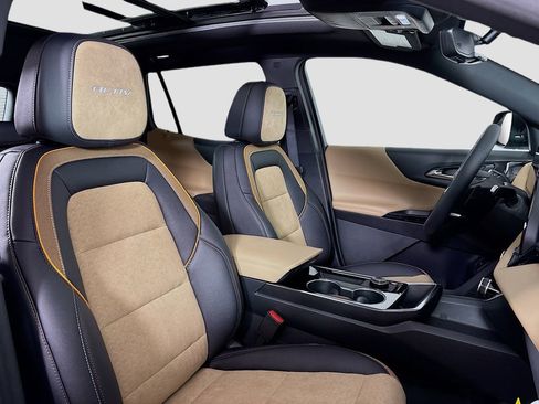 New 2026 Chevrolet Equinox ACTIV image 28