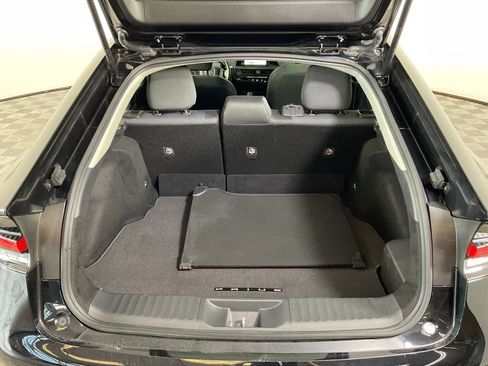 Used 2025 Toyota Prius LE AWD/4WD image 20