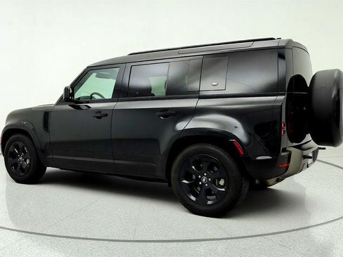 Used 2023 Land Rover Defender 110 X-Dynamic SE AWD/4WD image 7