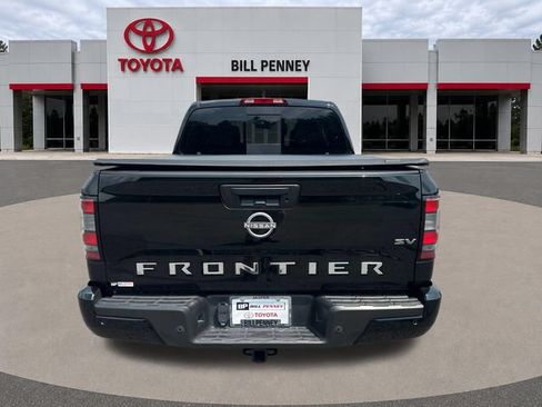 Used 2023 Nissan Frontier SV w/ SV Convenience Package RWD image 4