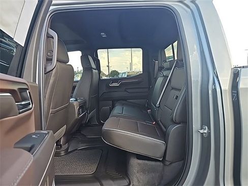 New 2024 GMC Sierra 1500 Denali w/ Technology Package image 9