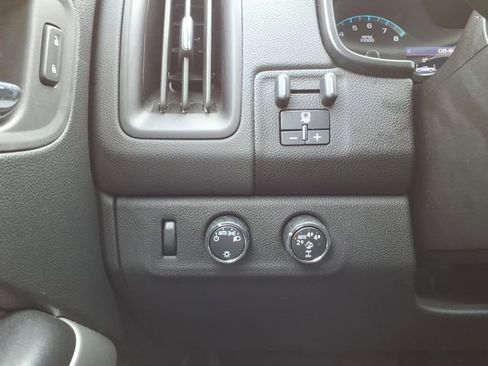 Used 2021 Chevrolet Colorado ZR2 image 20