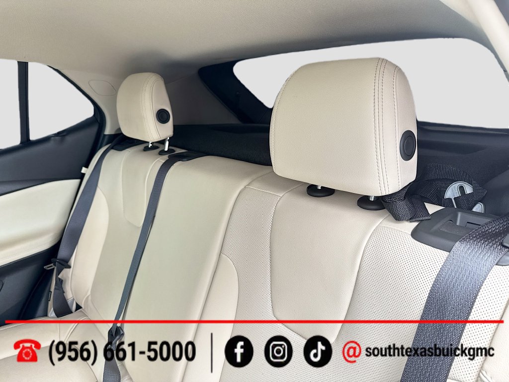 Used 2025 Buick Encore GX Sport Touring FWD image 21
