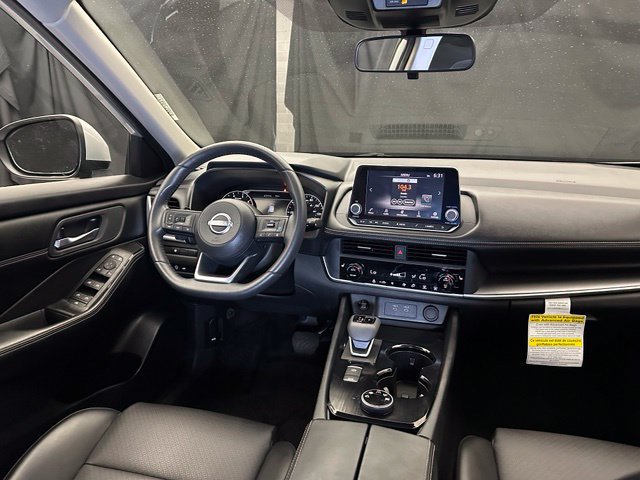 Certified 2024 Nissan Rogue SV w/ SV Premium Package AWD/4WD image 19