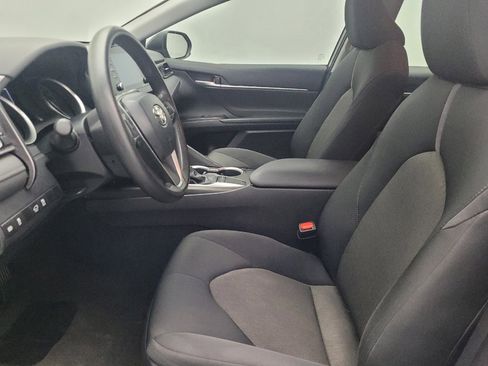 Used 2023 Toyota Camry LE image 17