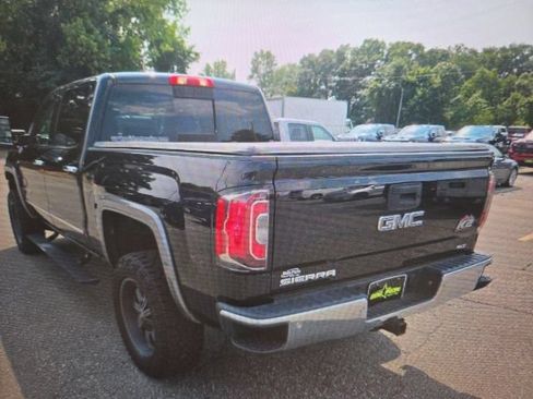 Used 2017 GMC Sierra 1500 SLT w/ SLT Premium Package AWD/4WD image 2