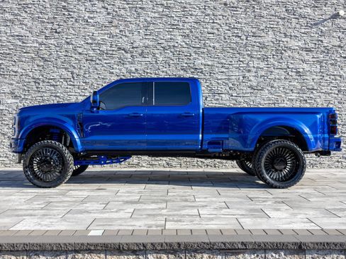 Used 2026 Ford F450 Platinum w/ Platinum Plus Package image 12