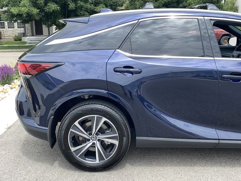Used 2026 Lexus RX 350h w/ Accessory Package (2T) AWD/4WD image 6