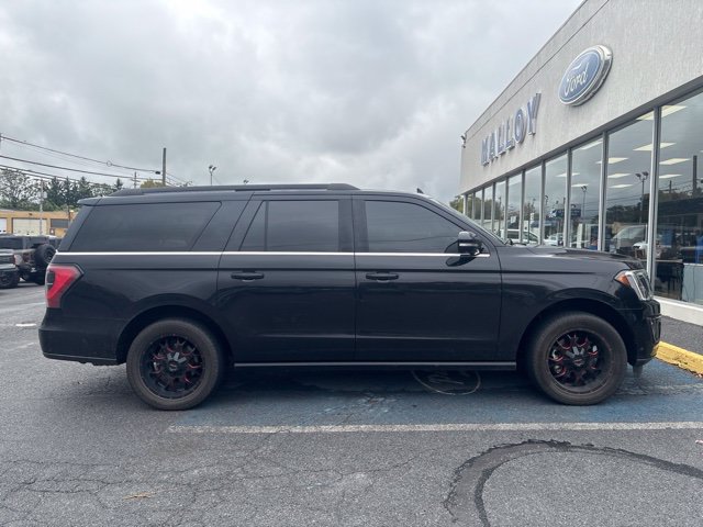 Used 2021 Ford Expedition Max Limited AWD/4WD image 2