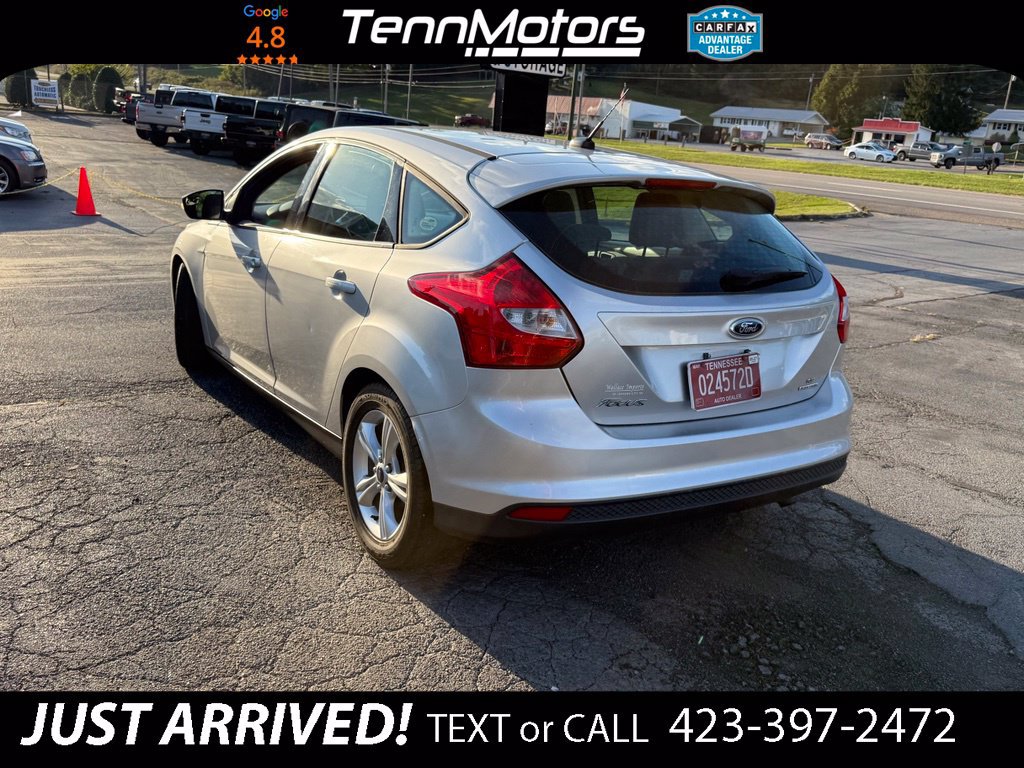 Used 2014 Ford Focus SE w/ SE Winter Package FWD image 7