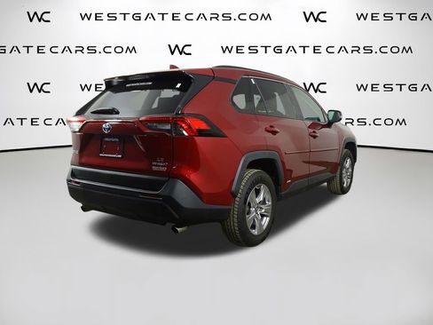 Used 2022 Toyota RAV4 LE image 43