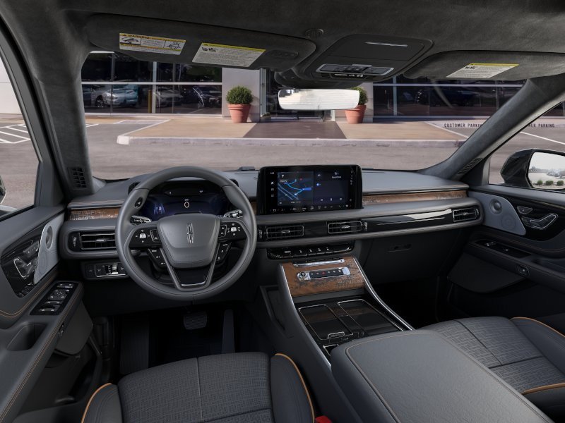 New 2026 Lincoln Aviator Black Label w/ Dynamic Handling Package AWD/4WD image 9