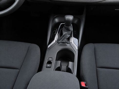 Used 2025 Toyota Corolla LE FWD image 11