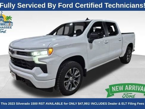 Used 2023 Chevrolet Silverado 1500 RST w/ Convenience Package II AWD/4WD image 1