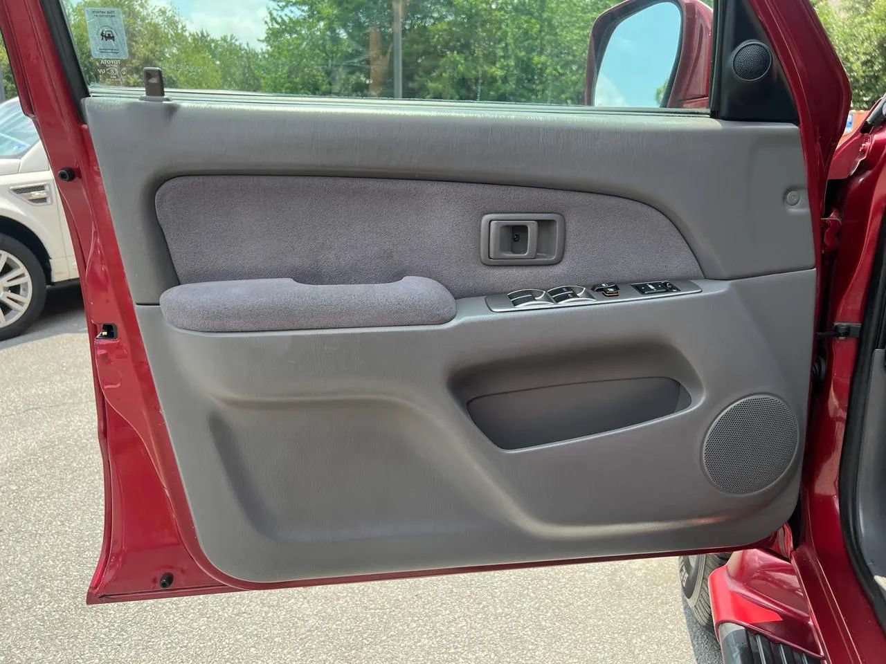 Used 2002 Toyota 4Runner SR5 w/ Sport Edition RWD image 29