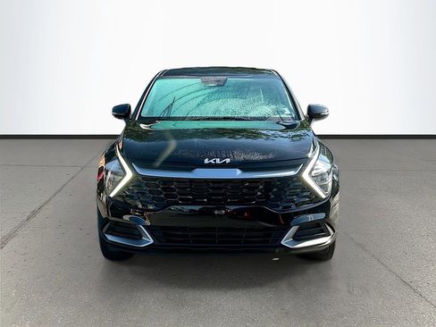 Used 2023 Kia Sportage EX FWD image 2