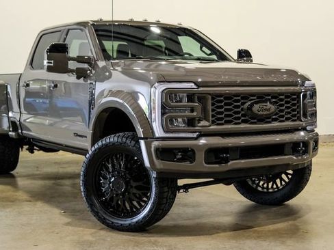 Used 2026 Ford F450 Lariat AWD/4WD image 25
