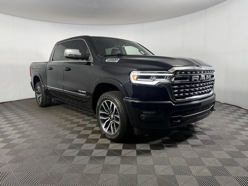 Used 2025 RAM 1500 Limited AWD/4WD image 5