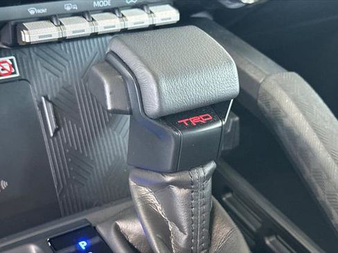 Certified 2024 Toyota Tacoma TRD Off-Road image 25