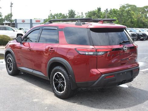 Used 2025 Nissan Pathfinder Rock Creek AWD/4WD image 8