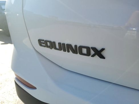 Used 2023 Chevrolet Equinox LS w/ Sport Edition image 7