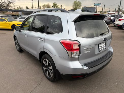 Used 2017 Subaru Forester 2.5i Limited image 7