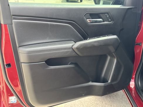 Used 2023 GMC Canyon Elevation w/ Elevation Premium Package image 3