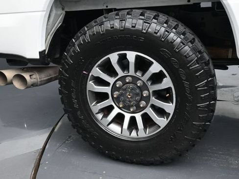 Used 2020 Ford F250 Lariat AWD/4WD image 38