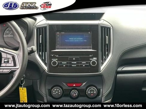 Used 2019 Subaru Forester AWD/4WD image 6