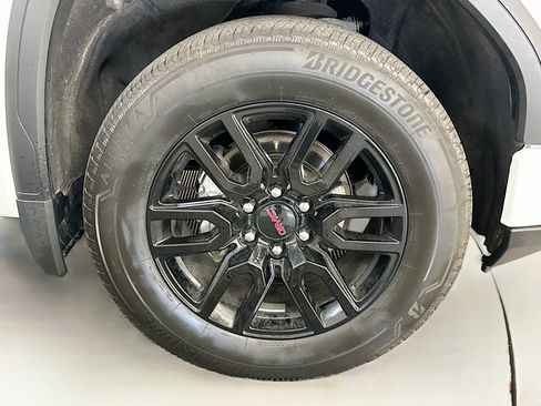 Used 2024 GMC Sierra 1500 Elevation AWD/4WD image 11