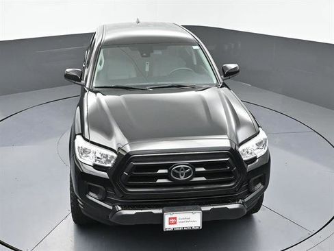 Certified 2023 Toyota Tacoma SR AWD/4WD image 38