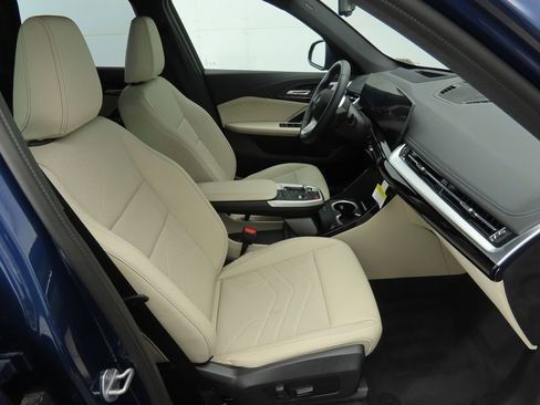 Certified 2025 BMW X1 xDrive28i w/ Premium Package image 19