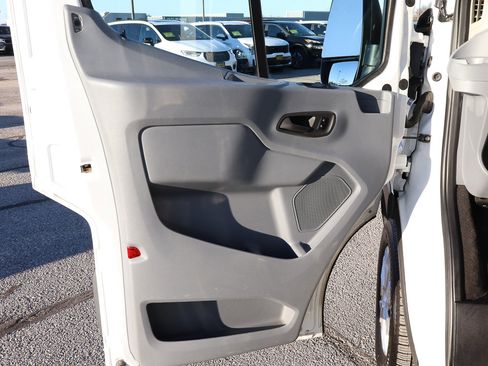 Used 2016 Ford Transit 350 XLT image 14