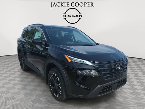 New 2026 Nissan Rogue Dark Armor FWD image 3