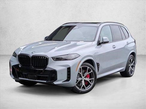 New 2026 BMW X5 xDrive50e image 1