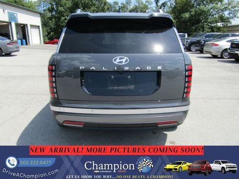 Used 2026 Hyundai Palisade SEL FWD image 5