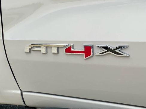 New 2026 GMC Canyon AT4X image 25