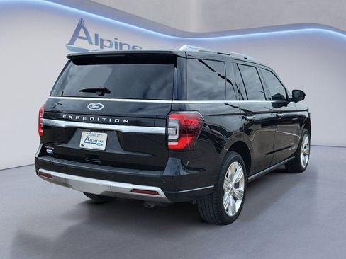 Used 2023 Ford Expedition Platinum image 5