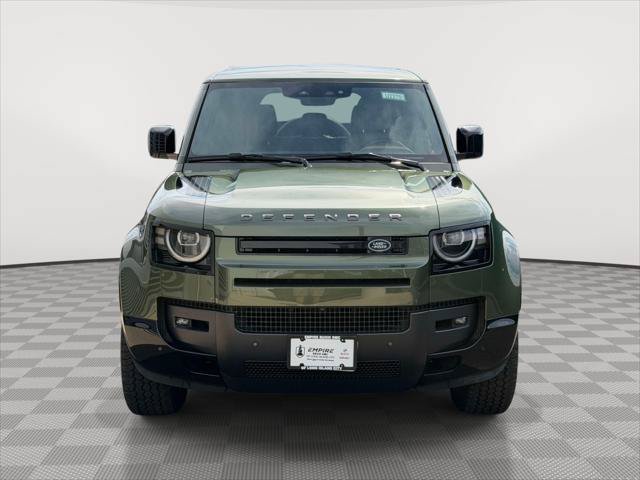 Used 2026 Land Rover Defender 110 X-Dynamic SE AWD/4WD image 2